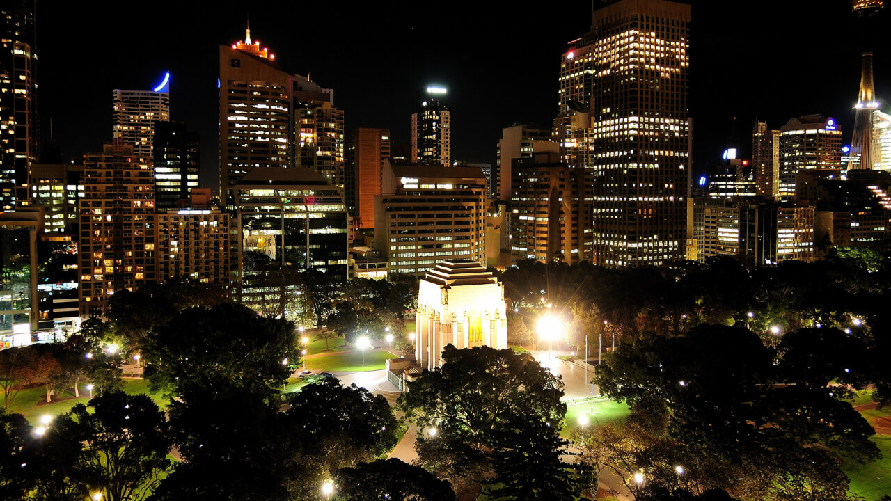 Hyde Park at night