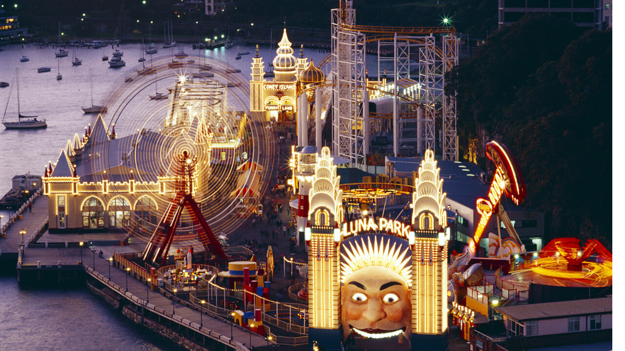 Luna Park lights